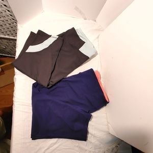 Women's Leggings 2 Pair Size XL Marika Sport Capri Navy and Gray Athletic Wear